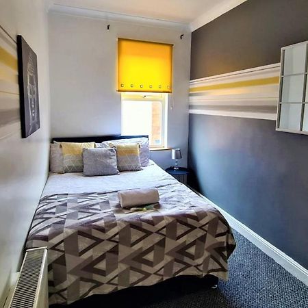 Lovely Spacious 5 Bedroom Home Near Chester City Centre Exteriör bild